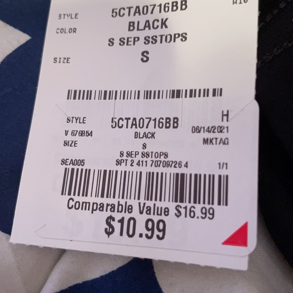 A bebe black shirt with rainbow like print - Picture 3 of 3